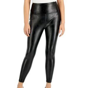 NWT Tinsel Skinny Black Faux Leather Pants - Petite Large